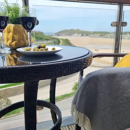 6 Porth Sands Newquay Cornwall Luxury With Sea Views